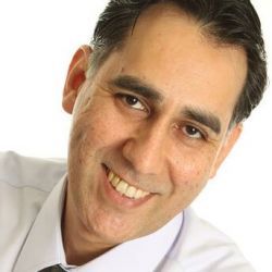 Marlos Oliveira
